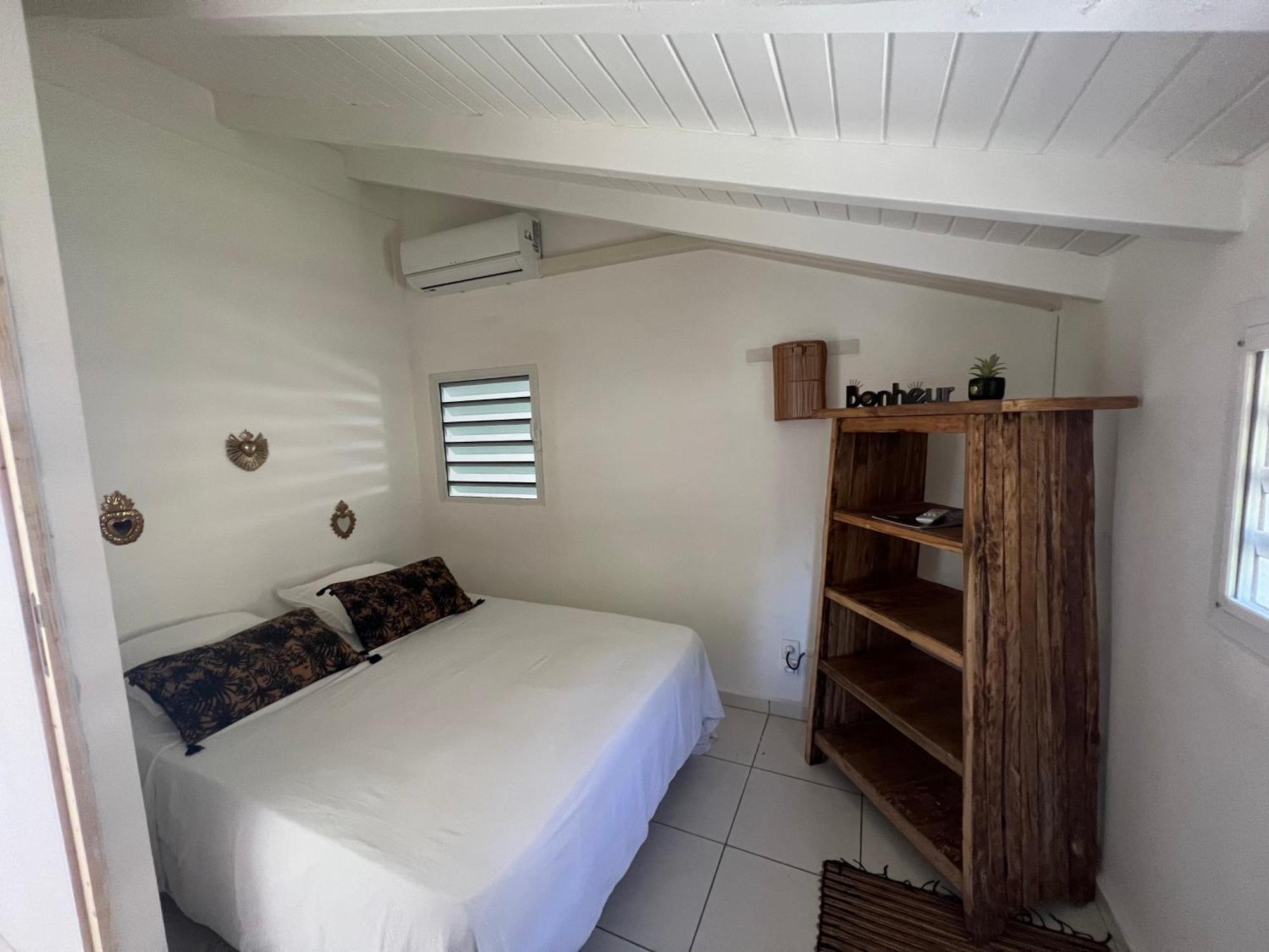 לה גוסייר Spacieuse Villa Corossol Avec Piscine Et Jeux Exterieurs מראה חיצוני תמונה