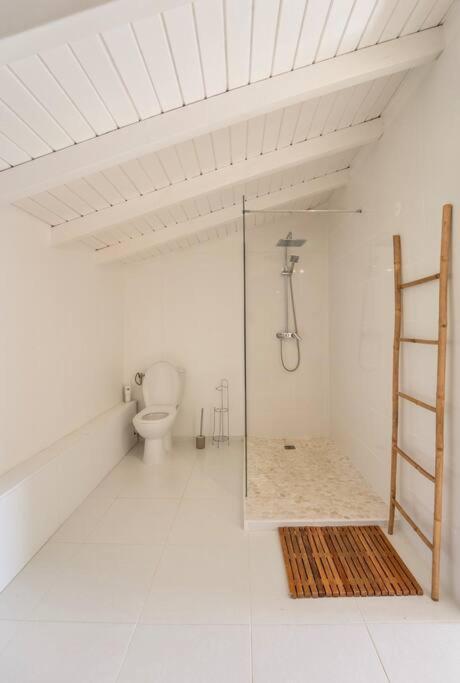 לה גוסייר Spacieuse Villa Corossol Avec Piscine Et Jeux Exterieurs מראה חיצוני תמונה