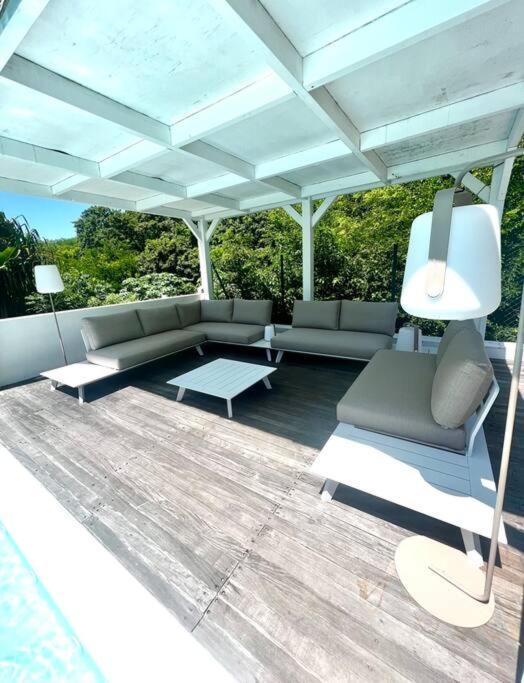 לה גוסייר Spacieuse Villa Corossol Avec Piscine Et Jeux Exterieurs מראה חיצוני תמונה