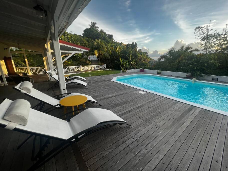 לה גוסייר Spacieuse Villa Corossol Avec Piscine Et Jeux Exterieurs מראה חיצוני תמונה